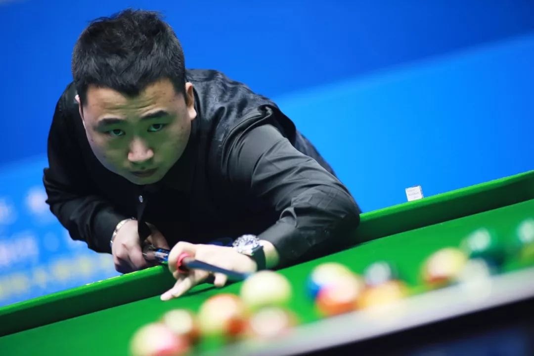 在出其不意 在出其不意